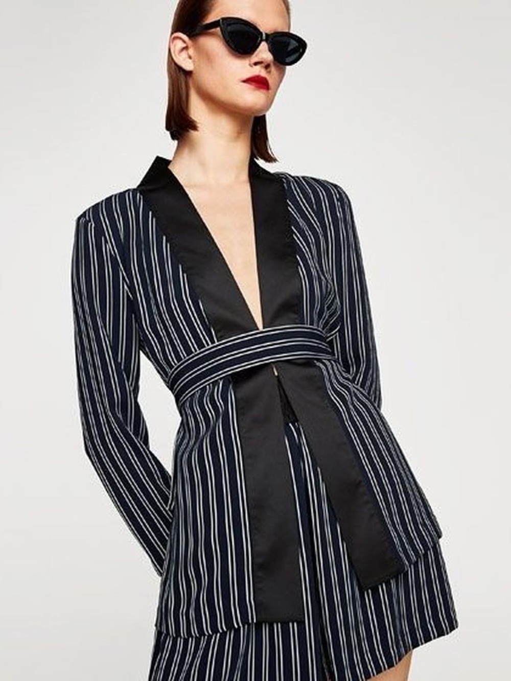 Zara Navy and White Striped tuxedo trim kimono coordinated suit relaxed fit